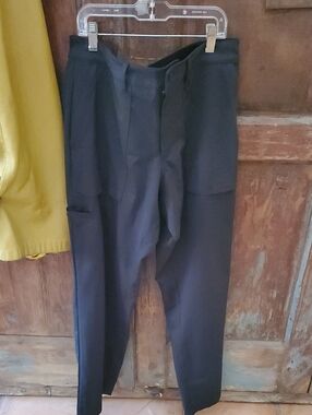 ALO Yoga   Flash $69